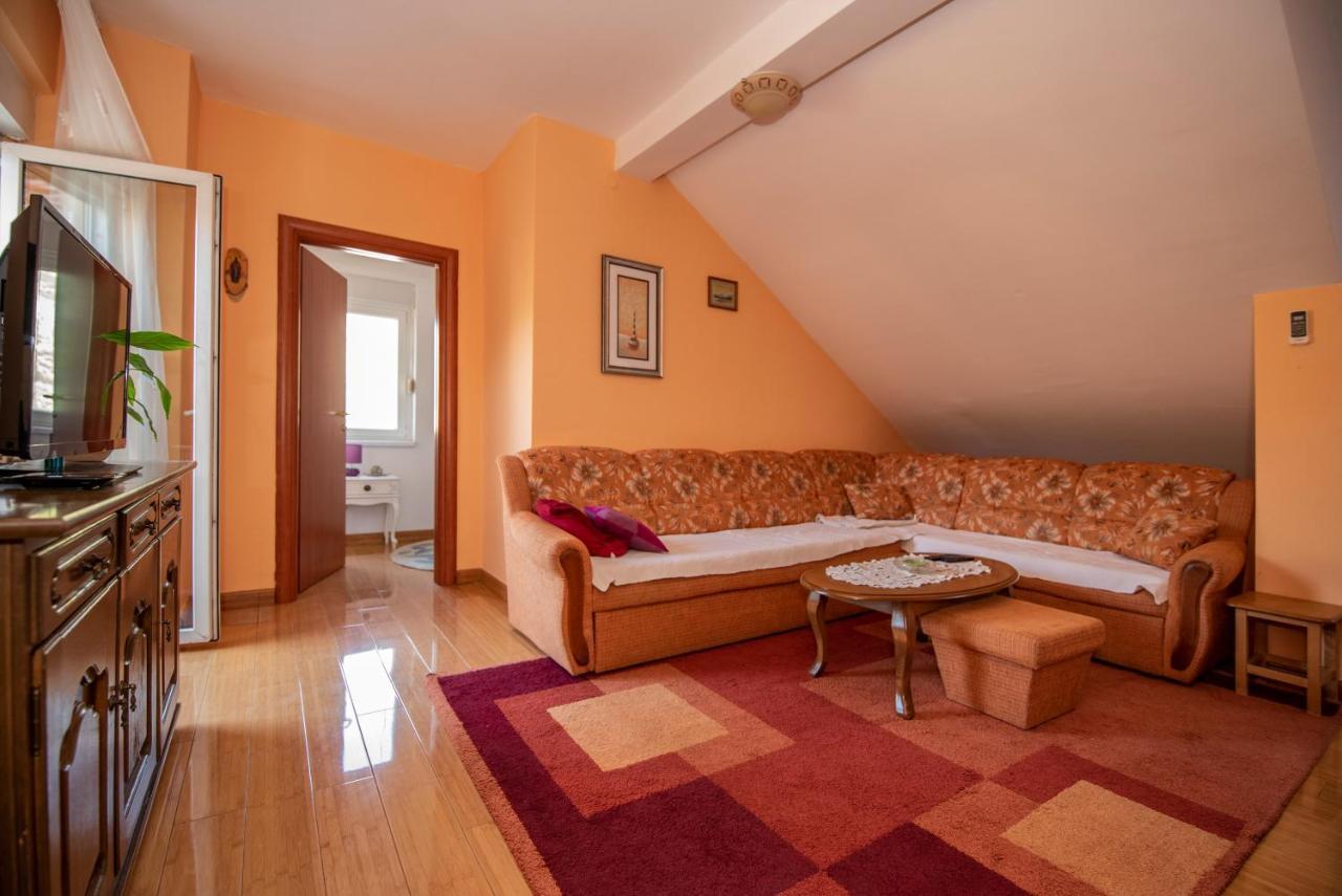 Appartamento Apartman Pogled Trebinje Esterno foto