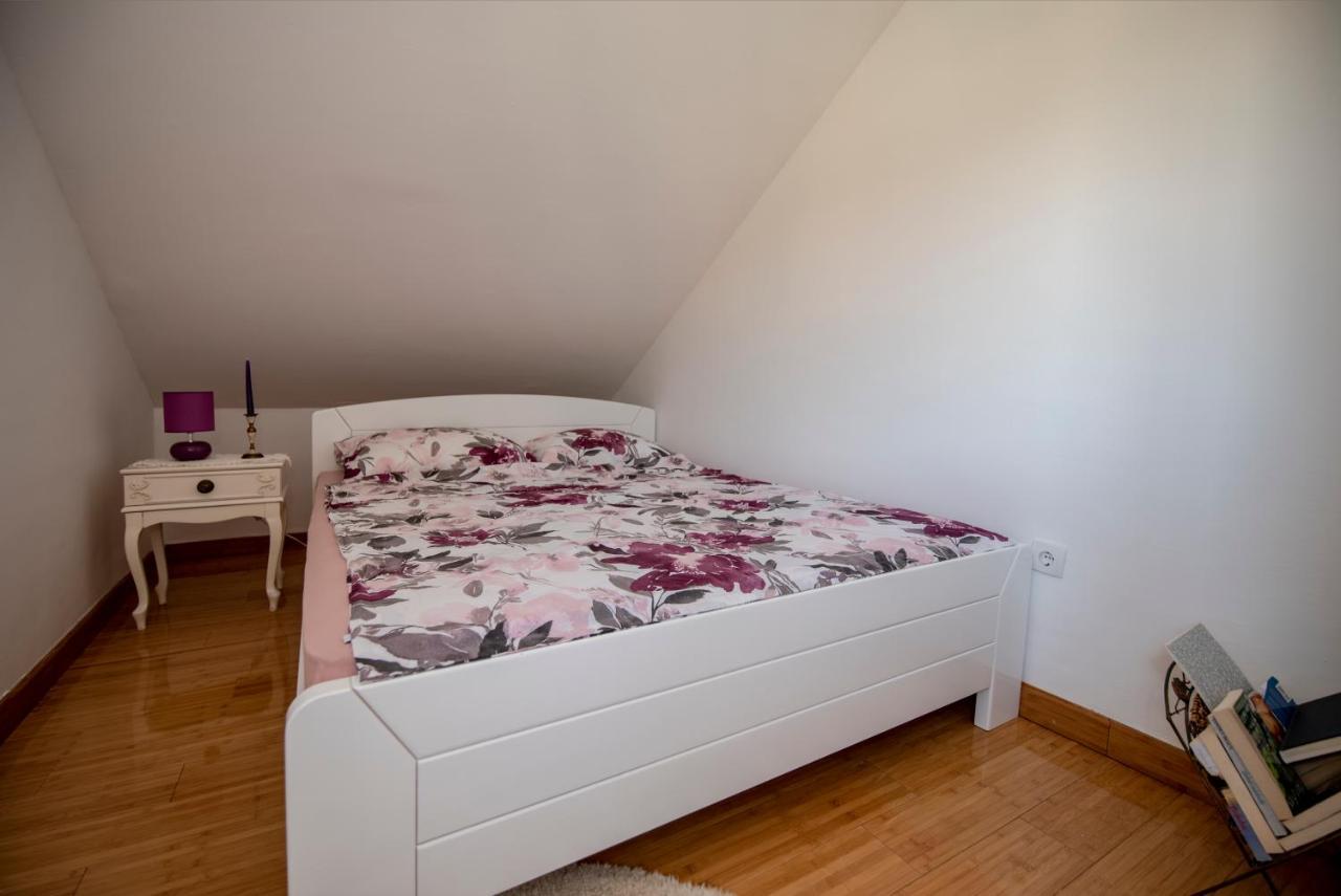 Appartamento Apartman Pogled Trebinje Esterno foto